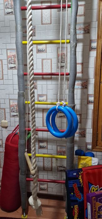 Б/у Шведская лестницы.