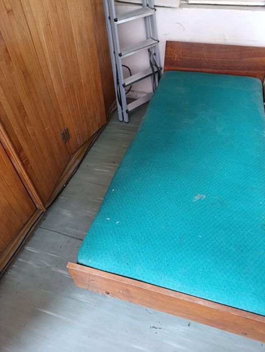 Срочно Бесплатно отдам диван в хорошие руки