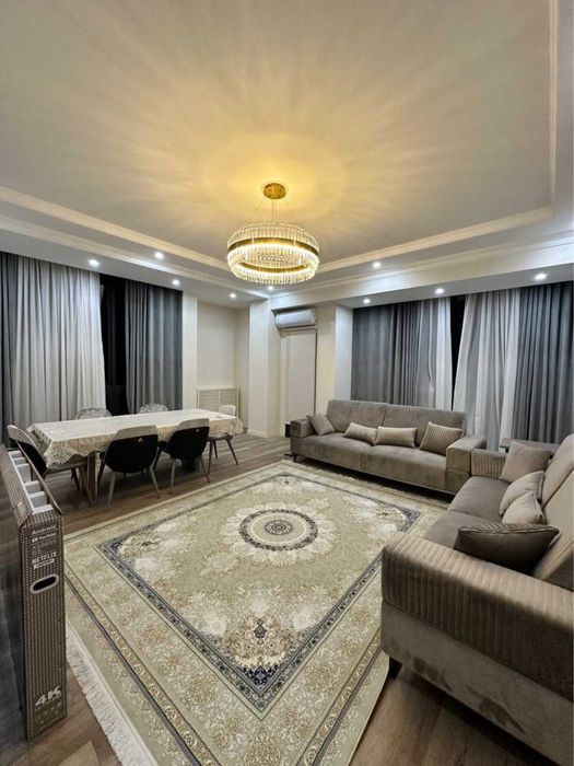 Сдаётся кв ор-р Ц-2 Рынок Алайский 2/3/9 ро-н Мирзо-Улугбекский 521