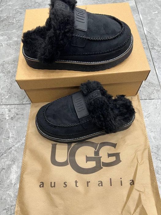 Papuci tip ugg negri