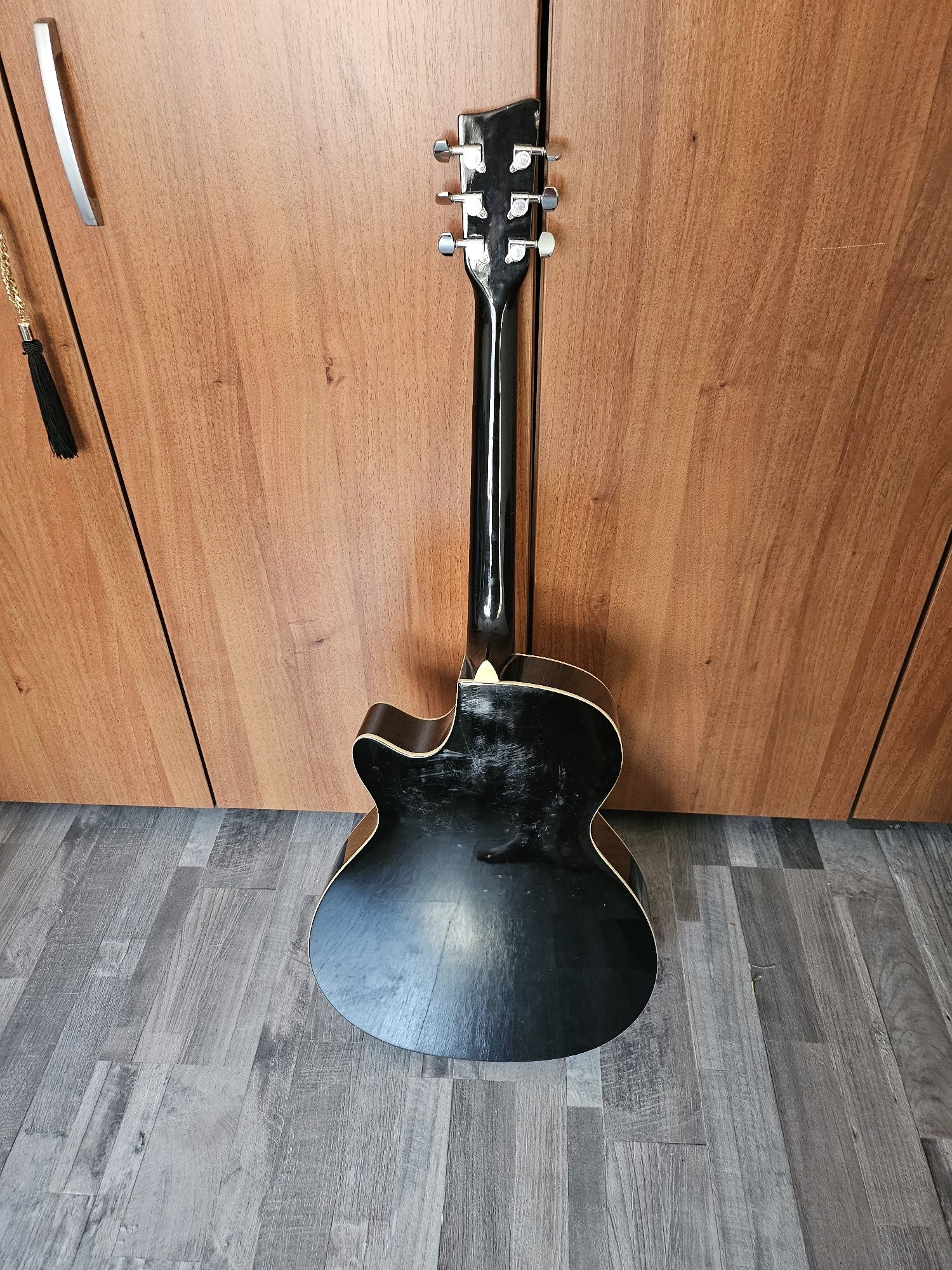Chitară instrument muzical