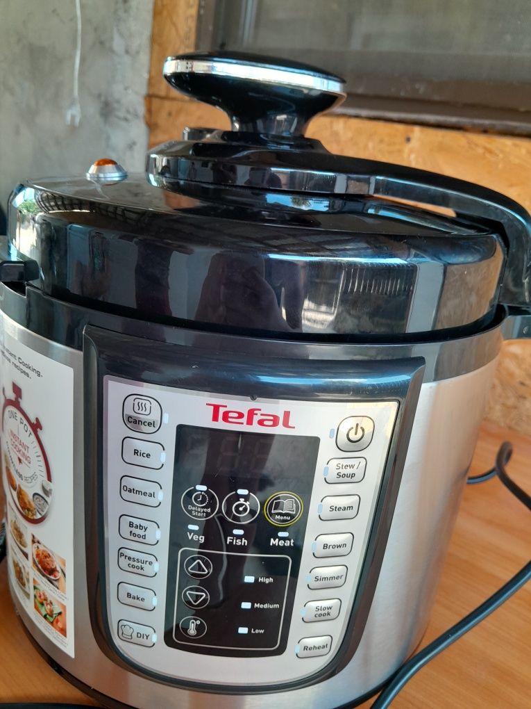 Oala sub presiune tefal