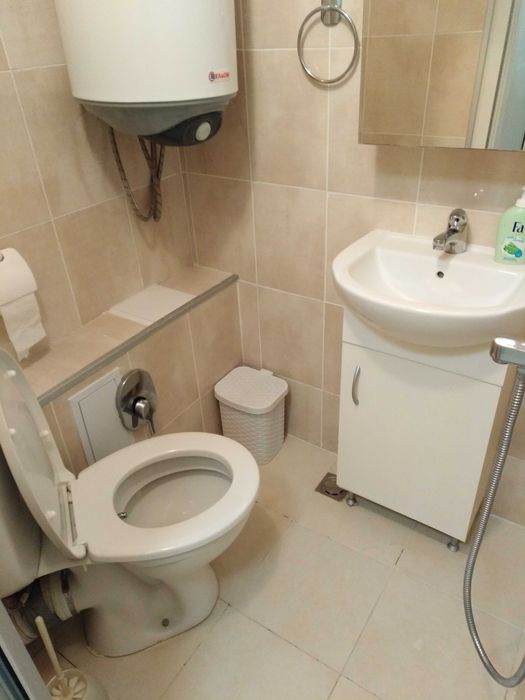 Дава се под наем Едностаен апартамент в Пловдив, Център - 22 кв.м за 229.5 € - Снимка #4