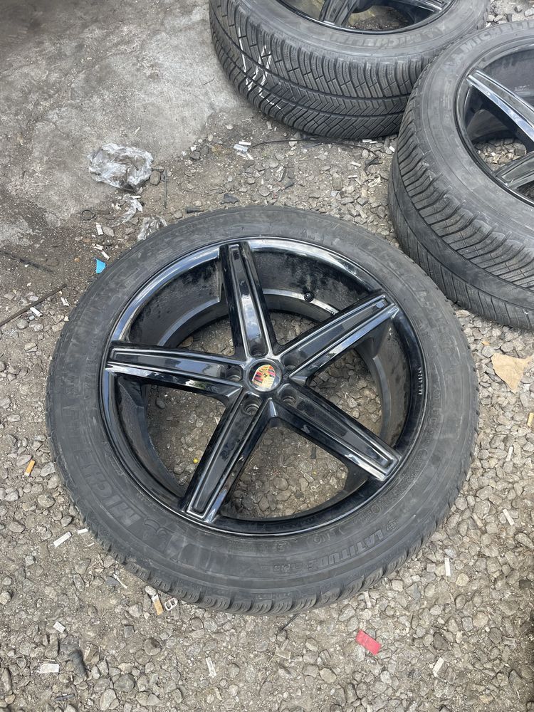 джанти с гуми 5x112 20ки 265/45 и 295/40 гуми 6/7мм от porsche macan