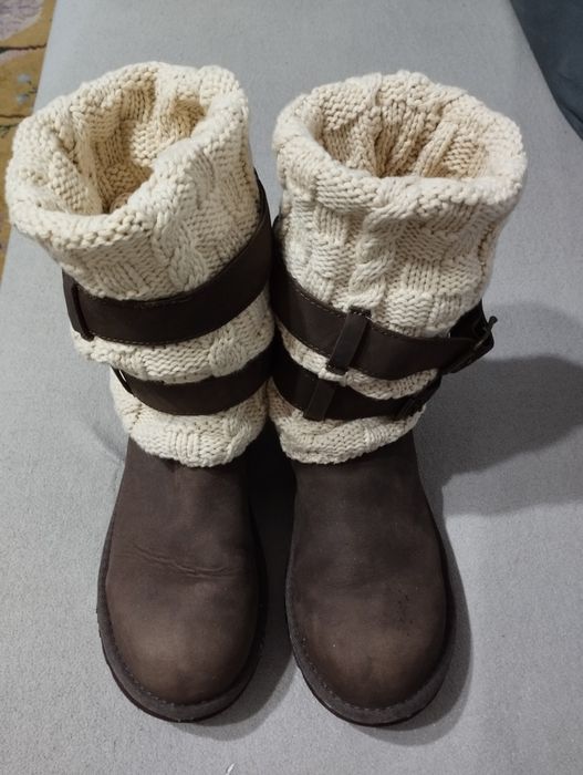 Cizme UGG Cassibe originale măr 39