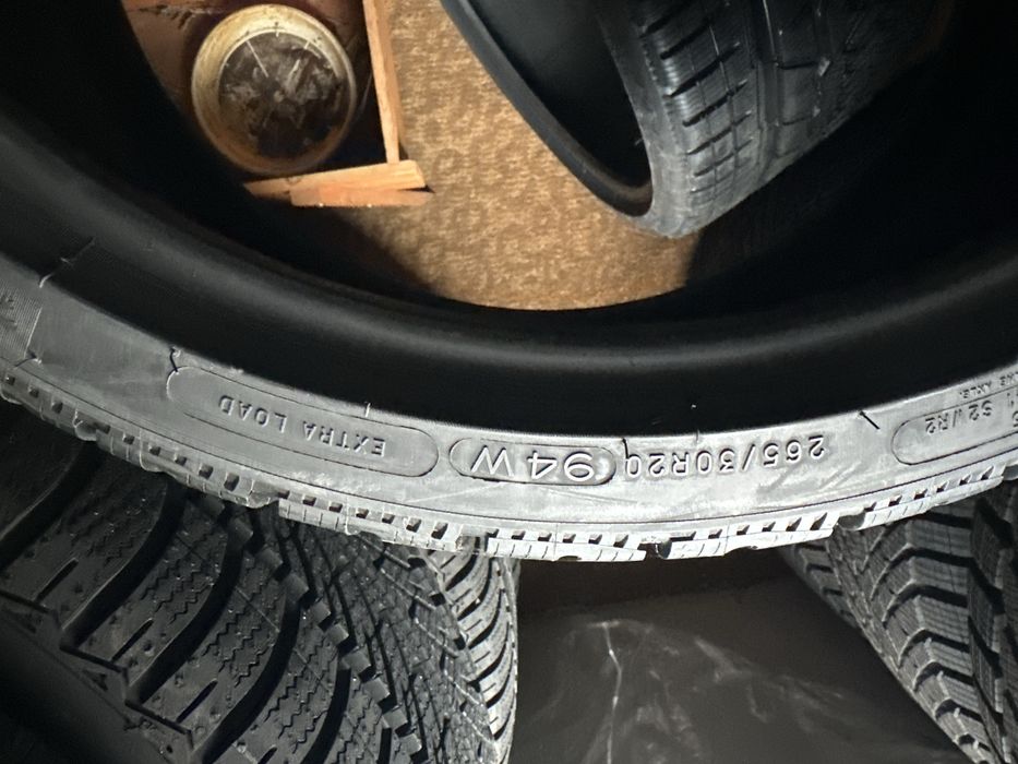 2бр.нови зимни гуми 265/30/20 XL