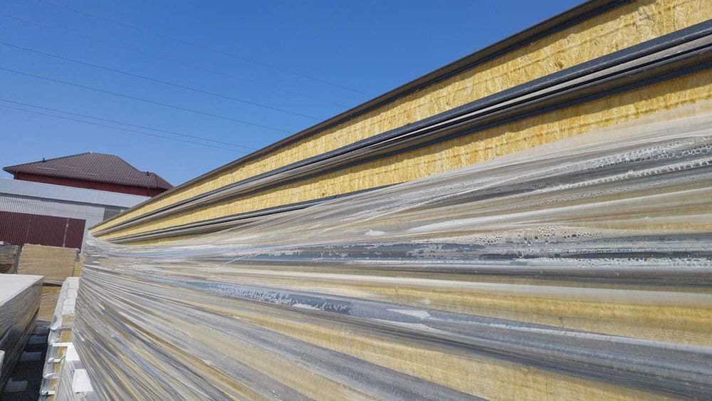 Стеновые сэндвич-панели 75 мм RAL 7024/7024 — 10 970 тг/м²