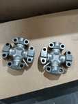 Cruce cardanica Komatsu Nobas Case New holland Deutz Furukava Sabron