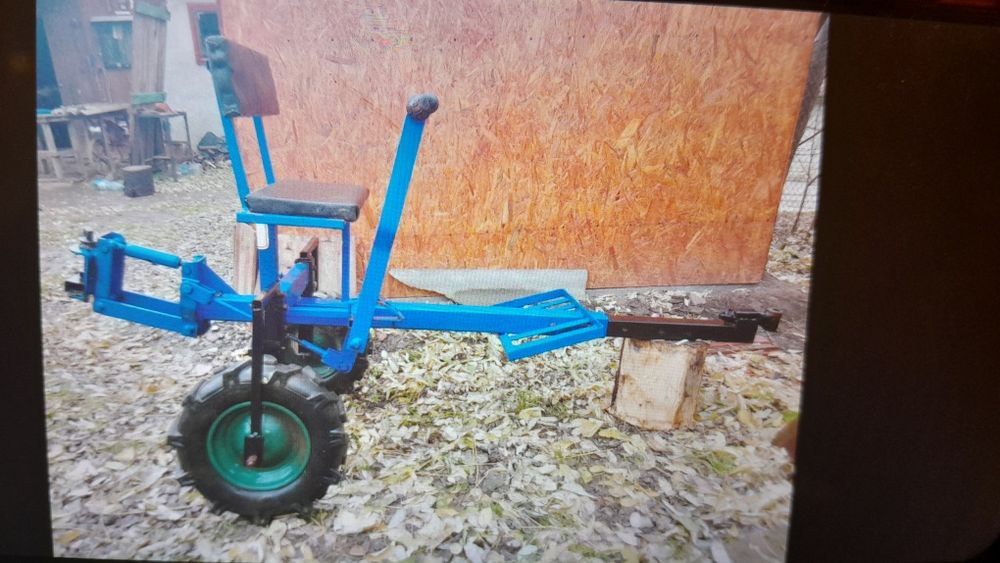 Scaun universal Motocultor.