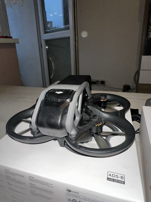 DJI Avata + Fly more combo + controller