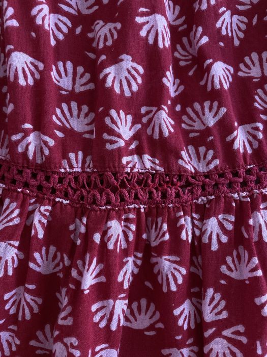 Rochita pull&bear marimea Xs-s