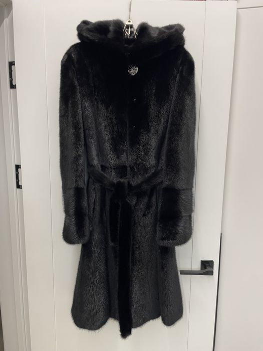 Шуба норковая женская