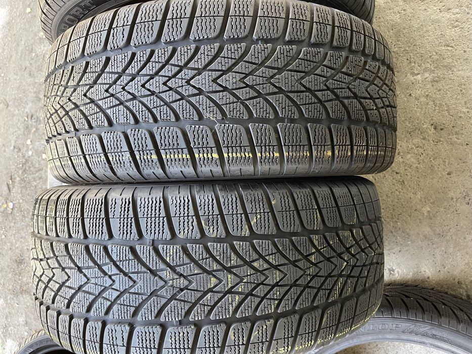 4 anvelope de iarna Dunlop fata 265/45/20 spate 295/40/20