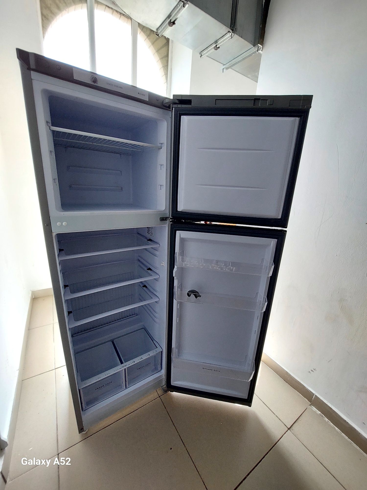 Холодильник ōupюca