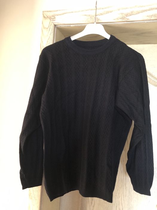 Мъжки пуловер виното добро състояние