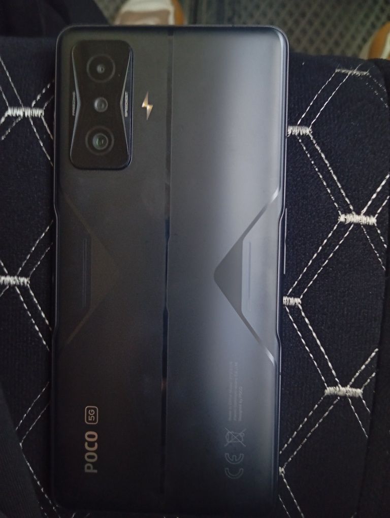 Poco f4 gt идеальное состояние