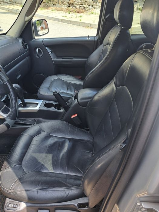 Jeep cherokee liberty 3.7l