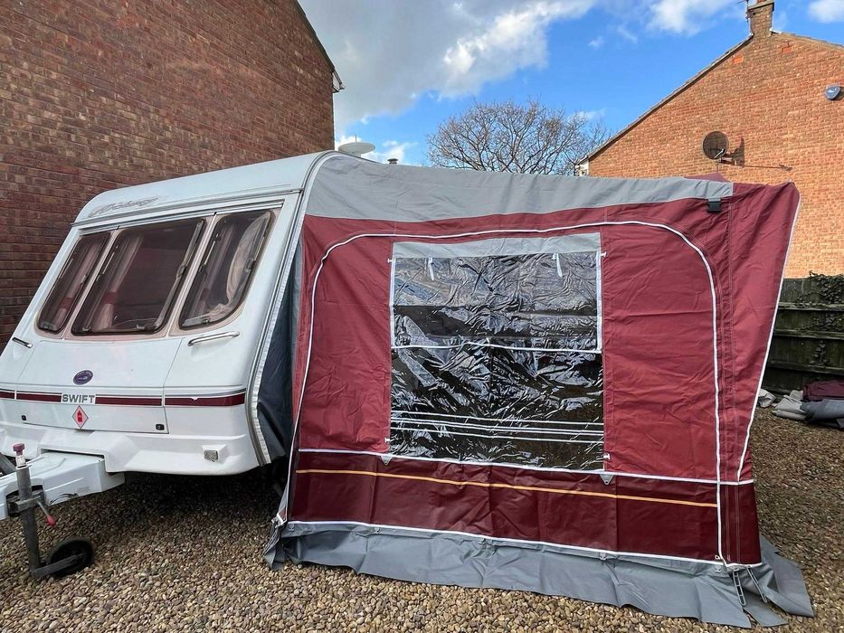 форселт Starcamp за каравана Herald Clermont 450/5