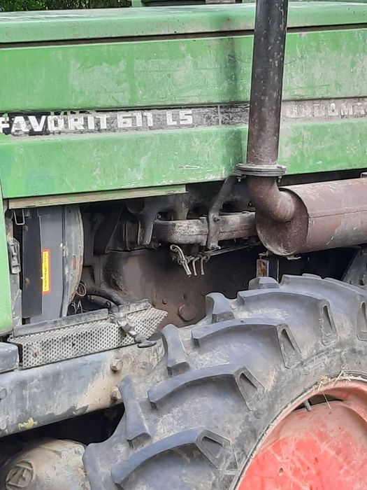 Dezmembrez tractor Fendt 600,611,612,614,615