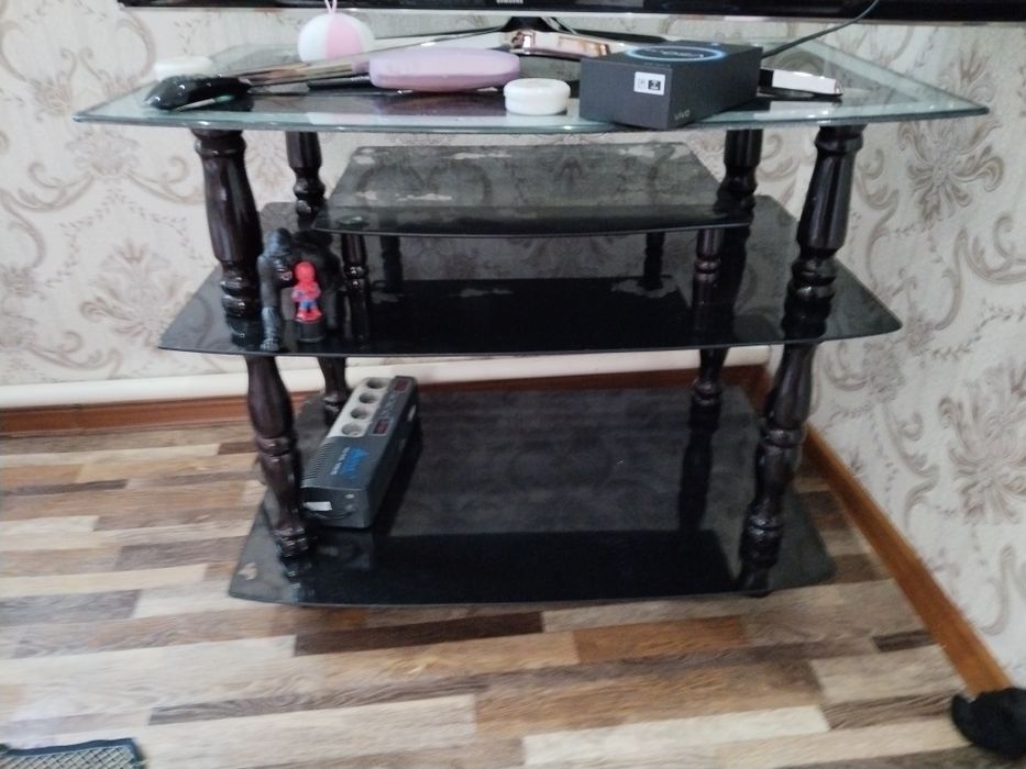 Подставка под телевизор