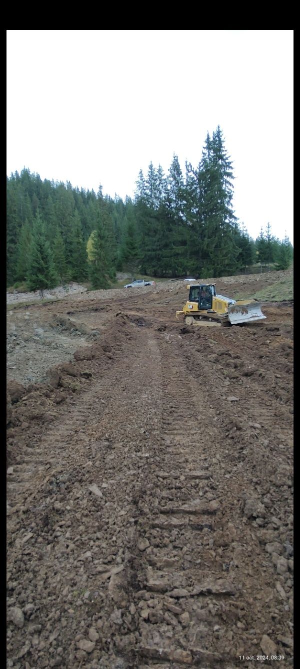 doua parcele teren INTRAVILAN la munte Bucovina  2700 mp