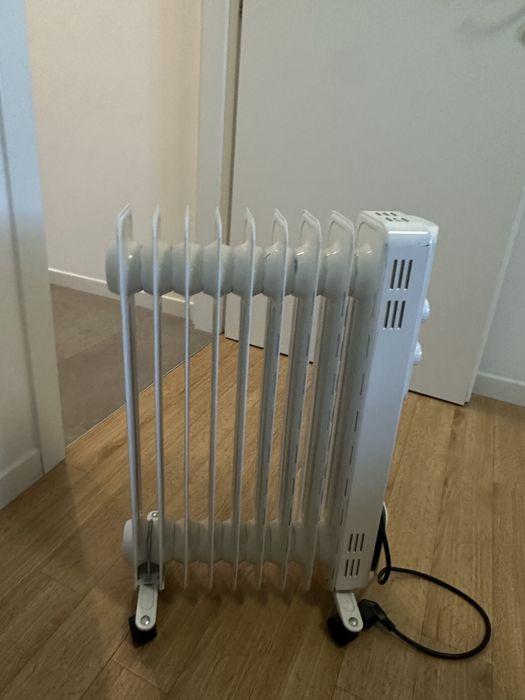 Продам масляный радиатор в отличном состоянии