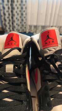 Air Jordan 1 Mid { Black, Red, Grey }