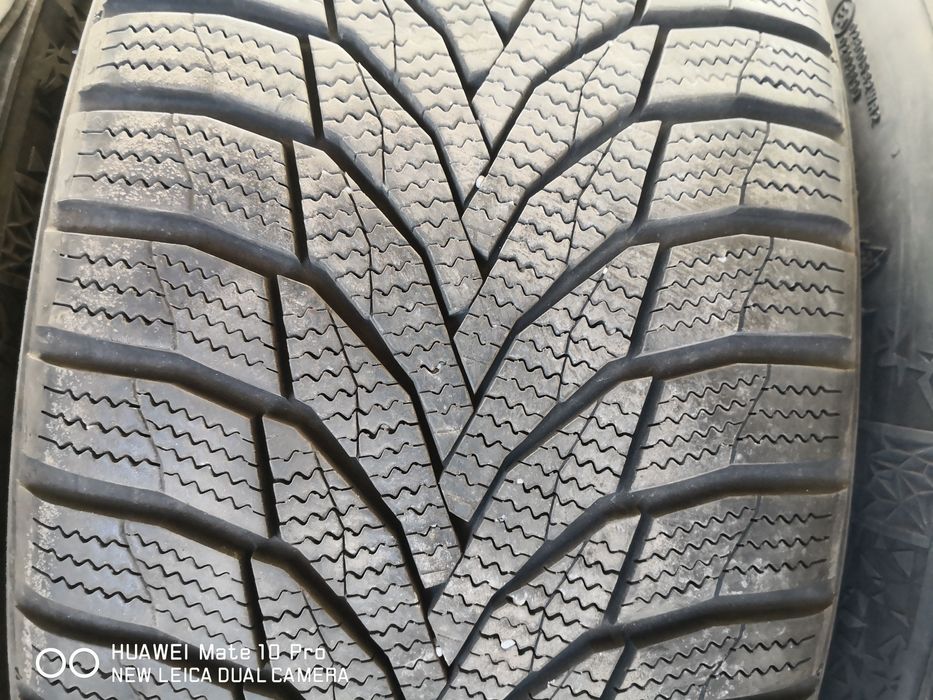 235 40 18 цола гуми като нови дот 21 nexen