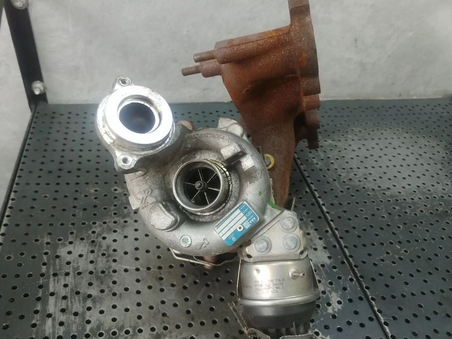 turbina 2.0 tdi cbd vw  golf 6 audi a3 q3 skoda octavia seat altea leon 03l253016f