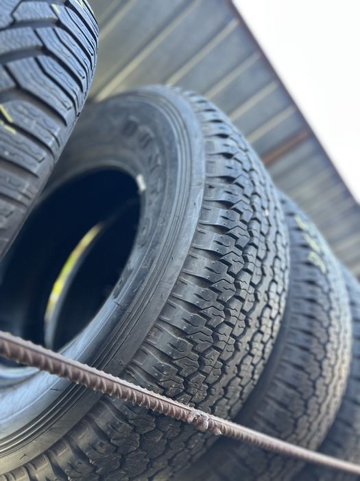 Set anvelope noi AT 265/70R16 Dunlop!