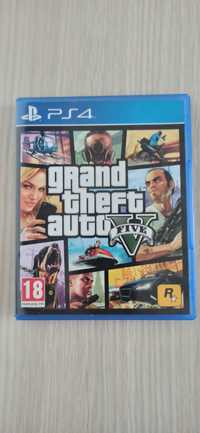 Vând GTA V PlayStation 4