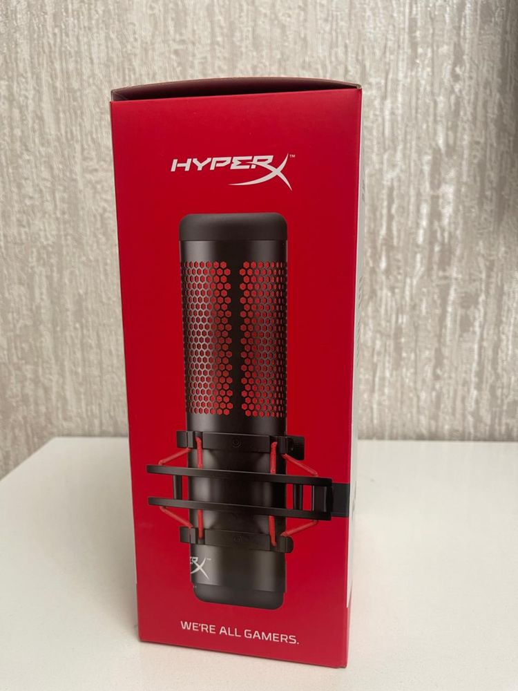 Микрофон HyperX Quadcast