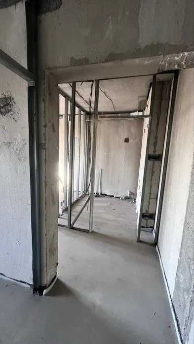 ЖК Chaqar 1 комнатная Коробка 42м2 Media Park Кораташ, Самарканд