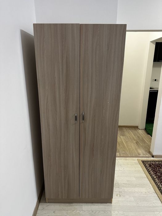 Продам шкаф срочно