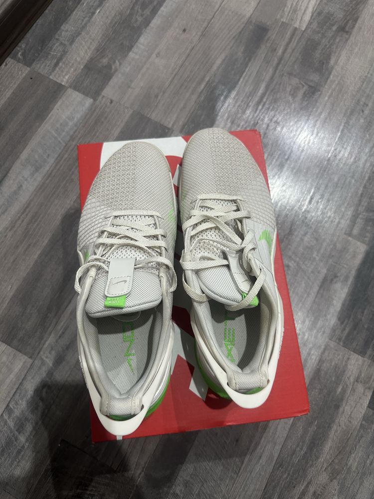 Оригинални маратонки Nike 42.5 номер