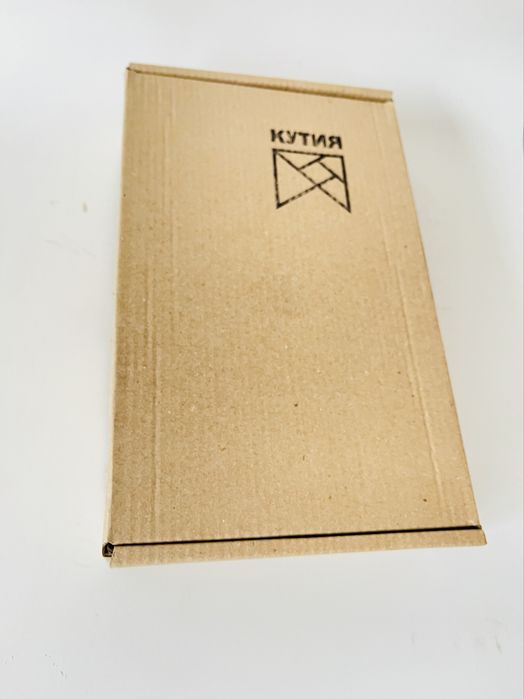 Кутия с Глина – Комплект за Изработване на Глинен Съд