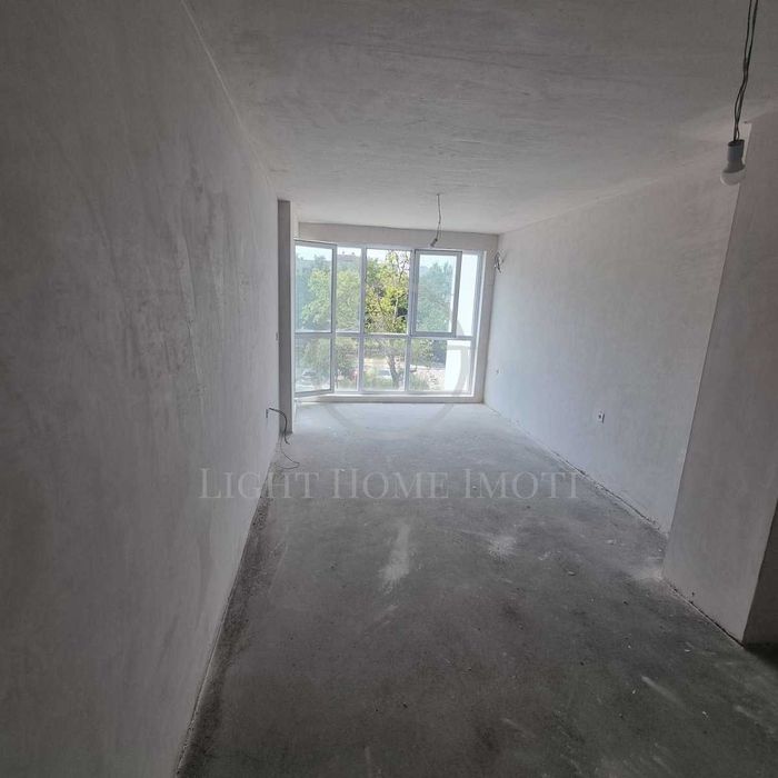 Продава се Двустаен апартамент в Пловдив, Съдийски - 69 кв.м за 1656 €/кв.м - Снимка #1