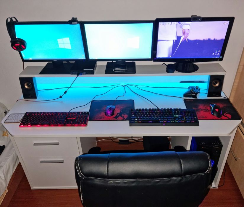 Birou Kring Gaming, 160x91x72 cm, cu sertar, dulapior, spatiu PC, led