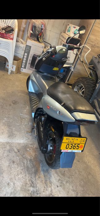 Aprilia Area 51 cu acte