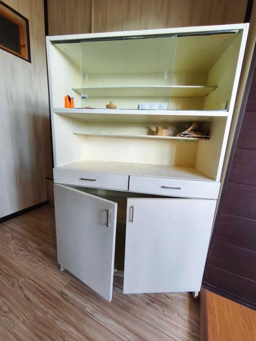 Шкаф для посуды+ навесной