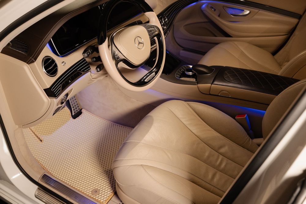 Mercedes- Benz - Covorașe auto . Preșuri auto fabricate în România