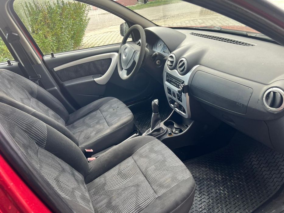 Dacia Sandero 1.6 mpi 2010