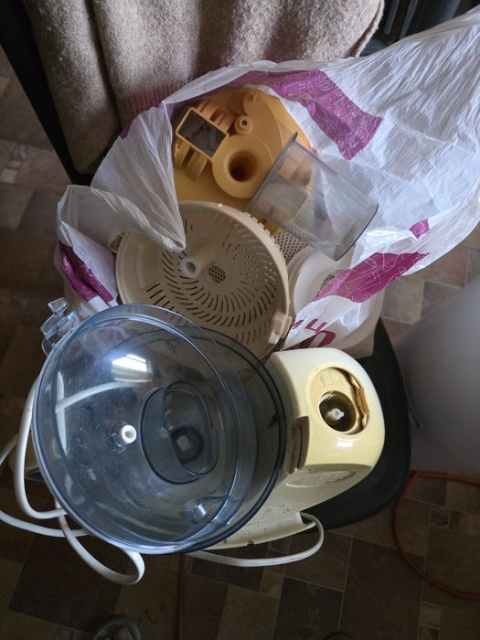 Отдам кухкомбайн