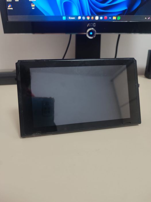 Nintendo Switch V2 Mariko DEFECT + componente folositoare