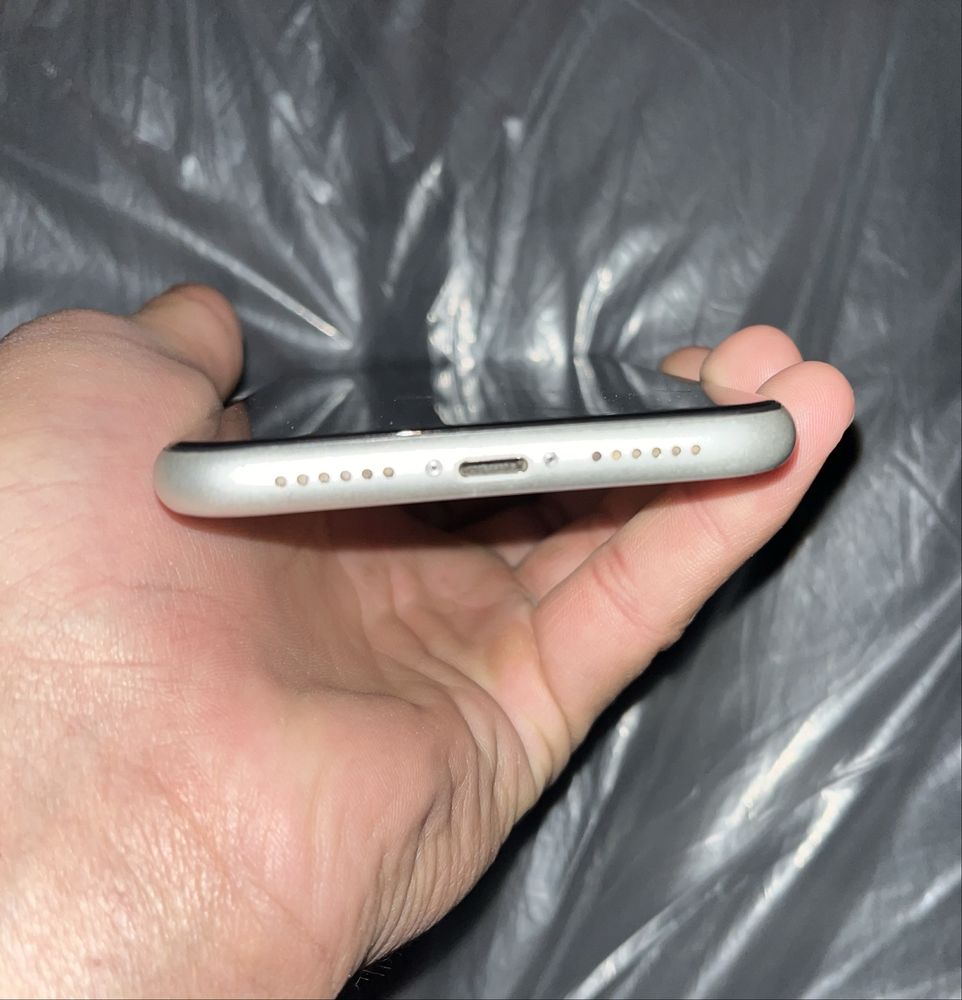 Iphone 11 kafolati bilan
