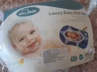 Подложка за къпане на бебе. Със стихотворения топчета