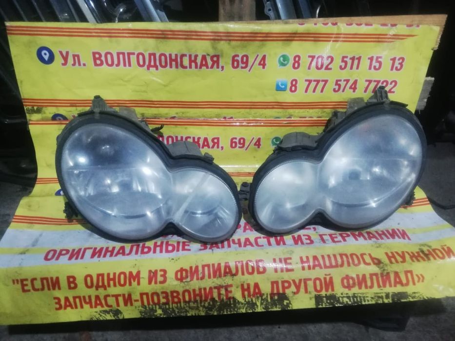Фары передние на Мерседес С 203 купе из Германии