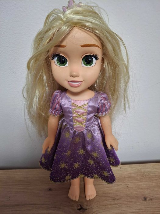 Vand papusa Disney- Rapunzel ( 34 cm)