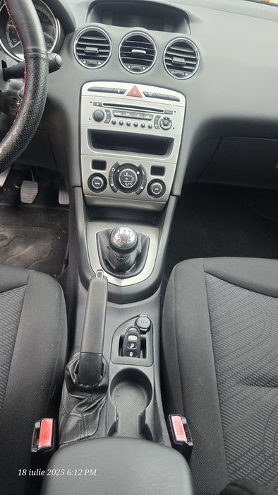 Peugeot 308 an 2010 urgent