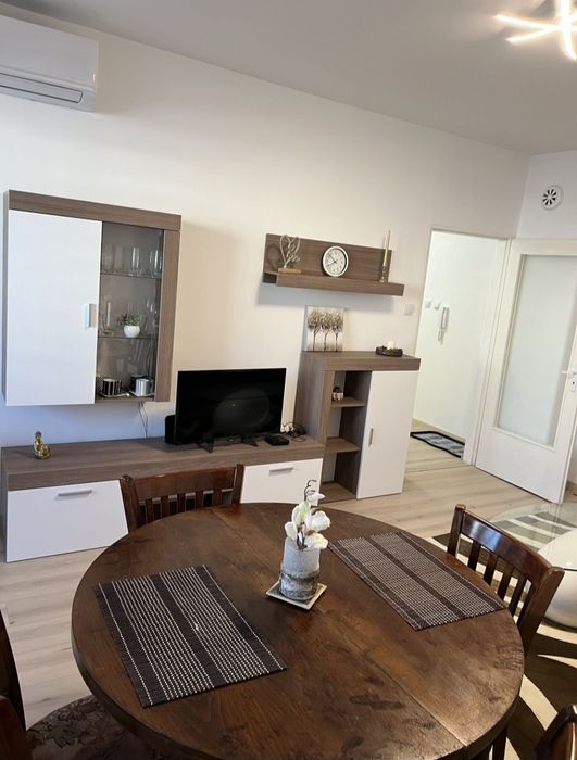 Мусагеница двустаен 1000лв